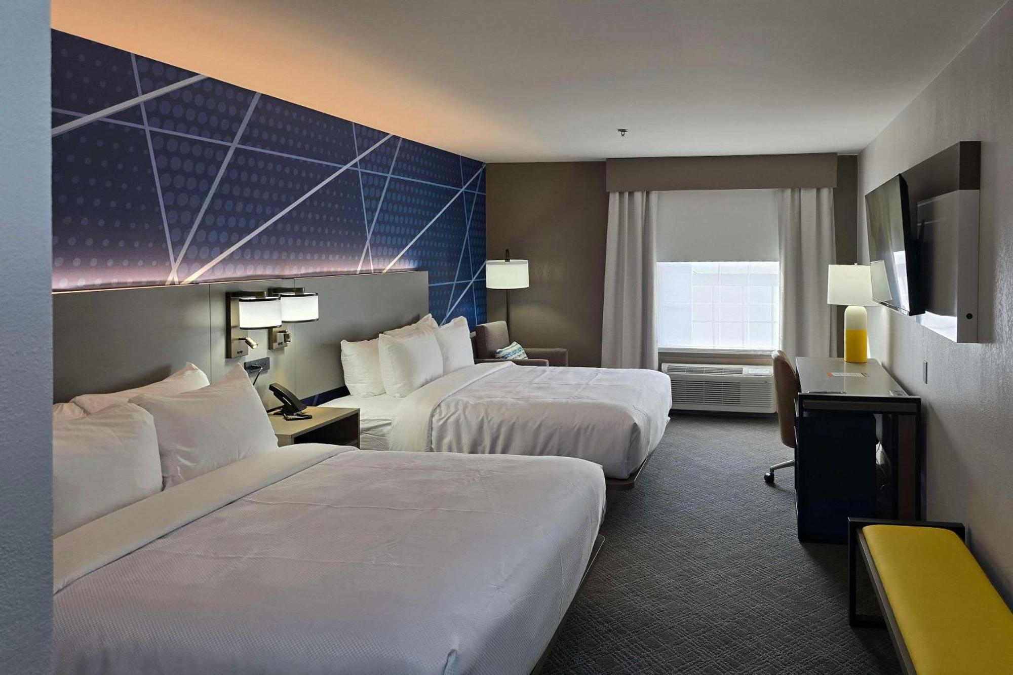 Comfort Inn & Suites Prince George - Fort Gregg Экстерьер фото